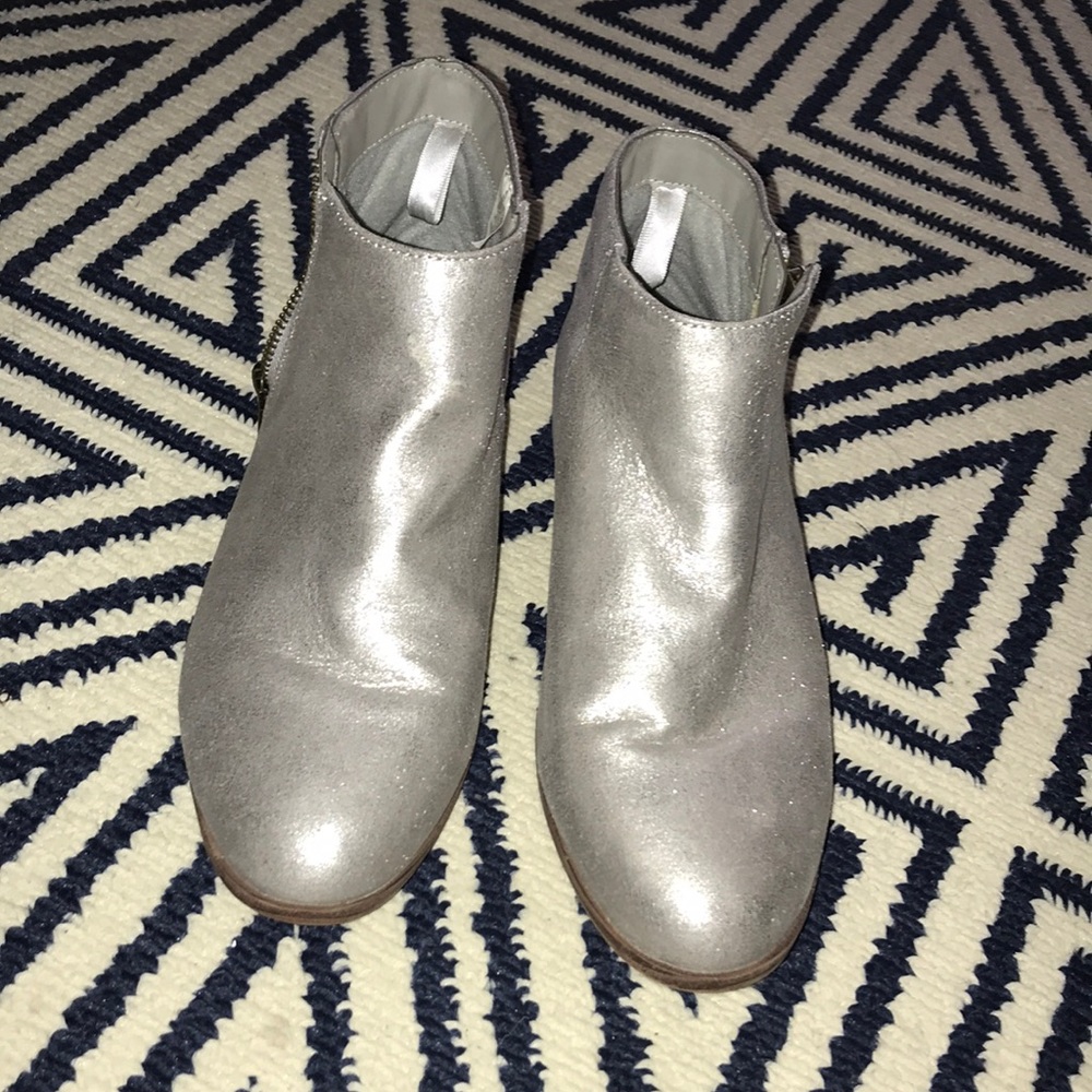 Silver booties - Picture 2 of 3